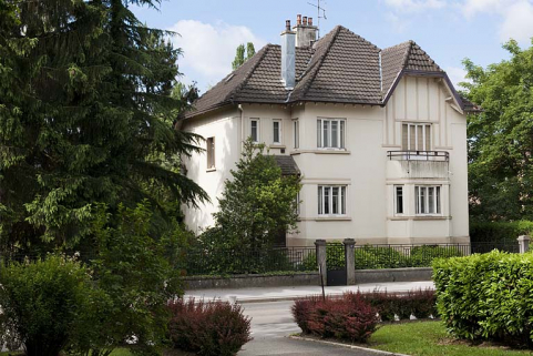 Logement patronal. Vue de trois quarts. © Région Bourgogne-Franche-Comté, Inventaire du patrimoine