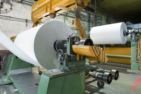 Partie aval de la machine à papier : bobineuses. © Région Bourgogne-Franche-Comté, Inventaire du patrimoine