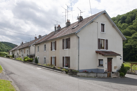 Logements ouvriers depuis le nord. © Région Bourgogne-Franche-Comté, Inventaire du patrimoine