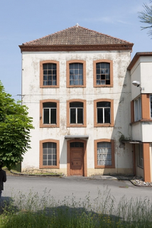 Bâtiment d'entrée. Façade sud-ouest. © Région Bourgogne-Franche-Comté, Inventaire du patrimoine