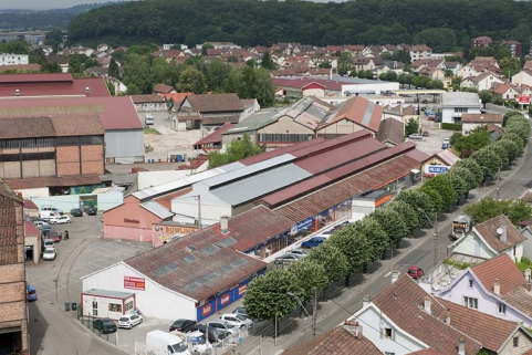 Vue plongeante sur les bâtiments (division Chauffage et Chaudronnerie) et les ateliers de mécanique. © Région Bourgogne-Franche-Comté, Inventaire du patrimoine