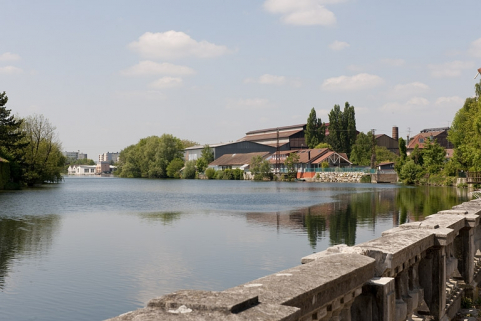 Vue d'ensemble depuis le sud-est. © Région Bourgogne-Franche-Comté, Inventaire du patrimoine
