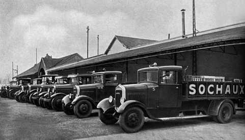 Camions de livraison. © Région Bourgogne-Franche-Comté, Inventaire du patrimoine