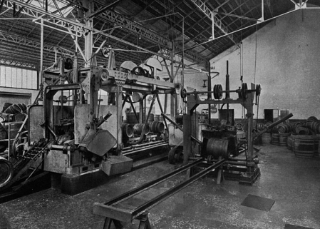 Lavage des fûts. © Région Bourgogne-Franche-Comté, Inventaire du patrimoine