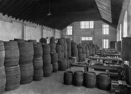 Vue intérieure de la tonnellerie. © Région Bourgogne-Franche-Comté, Inventaire du patrimoine