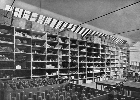 Vue intérieure des magasins. © Région Bourgogne-Franche-Comté, Inventaire du patrimoine