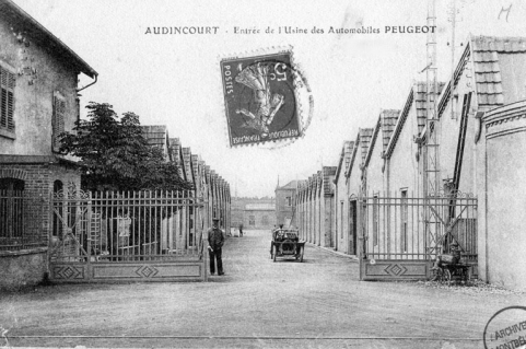 Audincourt. Entrée de l'Usine des Automobiles Peugeot. © Région Bourgogne-Franche-Comté, Inventaire du patrimoine Audincourt. Entrée de l'Usine des Automobiles Peugeot. © Région Bourgogne-Franche-Comté, Inventaire du patrimoine