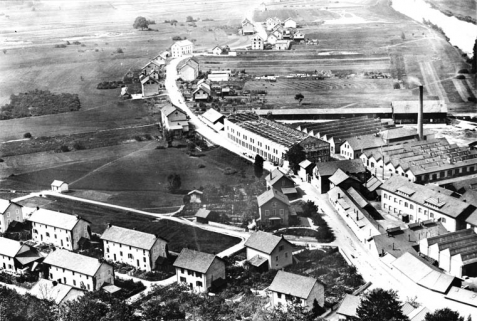 Extension de l'usine vers le sud. © Région Bourgogne-Franche-Comté, Inventaire du patrimoine Extension de l'usine vers le sud. © Région Bourgogne-Franche-Comté, Inventaire du patrimoine