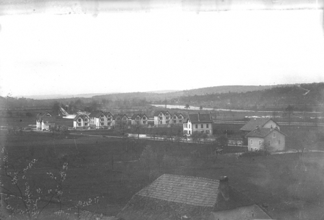 Vue plongeante depuis l'est. © Région Bourgogne-Franche-Comté, Inventaire du patrimoine