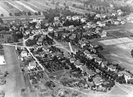 Vue aérienne depuis le sud-est. © Région Bourgogne-Franche-Comté, Inventaire du patrimoine