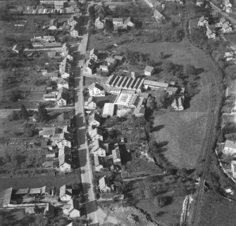 Vue aérienne depuis le sud-est. © Région Bourgogne-Franche-Comté, Inventaire du patrimoine