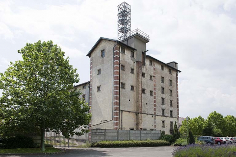 La malterie vue depuis le nord-est. © Région Bourgogne-Franche-Comté, Inventaire du patrimoine