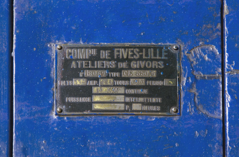 Groupe n° 1 : plaque signalétique de l'excitatrice. © Région Bourgogne-Franche-Comté, Inventaire du patrimoine