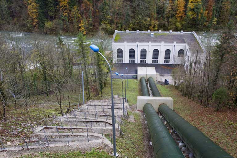 Centrale : vue plongeante depuis l'ouest. © Région Bourgogne-Franche-Comté, Inventaire du patrimoine Centrale : vue plongeante depuis l'ouest. © Région Bourgogne-Franche-Comté, Inventaire du patrimoine