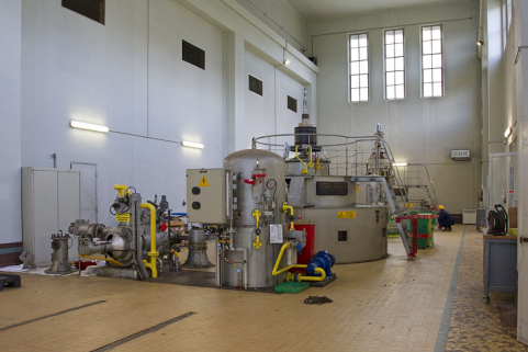 Intérieur de la salle des machines. © Région Bourgogne-Franche-Comté, Inventaire du patrimoine Intérieur de la salle des machines. © Région Bourgogne-Franche-Comté, Inventaire du patrimoine