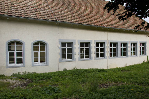 Atelier de 1888, côté pré : détail des fenêtres. © Région Bourgogne-Franche-Comté, Inventaire du patrimoine