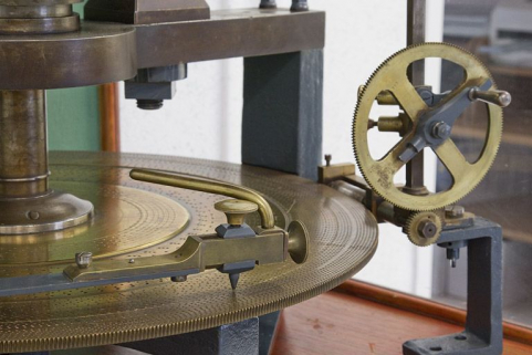 Palpeur et plateau. © Région Bourgogne-Franche-Comté, Inventaire du patrimoine