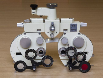 Troisième phoroptère : face avant. © Région Bourgogne-Franche-Comté, Inventaire du patrimoine