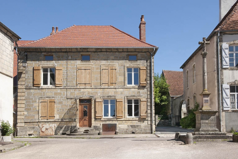 Vue de face. © Région Bourgogne-Franche-Comté, Inventaire du patrimoine