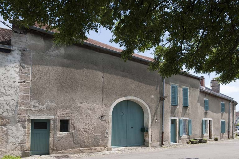 vue générale de trois quarts gauche. © Région Bourgogne-Franche-Comté, Inventaire du patrimoine