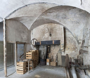 La cuisine et sa cheminée. © Région Bourgogne-Franche-Comté, Inventaire du patrimoine La cuisine et sa cheminée. © Région Bourgogne-Franche-Comté, Inventaire du patrimoine