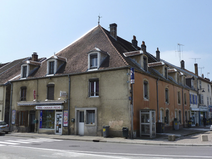 Façade sur la rue du Général Détrie. © Région Bourgogne-Franche-Comté, Inventaire du patrimoine