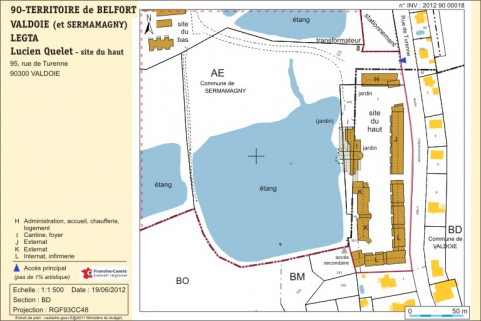 Site du haut : plan-masse. Extrait du plan cadastral numérisé, 2012, section BD, échelle 1:1500. © Région Bourgogne-Franche-Comté, Inventaire du patrimoine