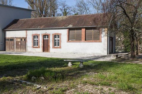 Annexe (buanderie, séchoir). © Région Bourgogne-Franche-Comté, Inventaire du patrimoine