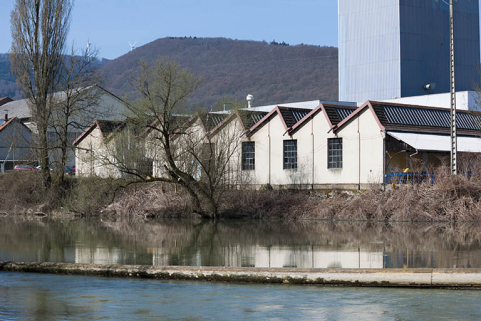 Ateliers de la rive gauche. Vue de trois quarts. © Région Bourgogne-Franche-Comté, Inventaire du patrimoine