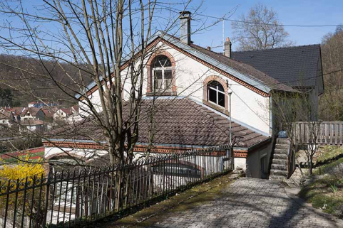 Pignon sud vu de trois quarts. © Région Bourgogne-Franche-Comté, Inventaire du patrimoine Pignon sud vu de trois quarts. © Région Bourgogne-Franche-Comté, Inventaire du patrimoine