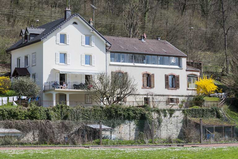 Façade ouest vue de trois quarts gauche. © Région Bourgogne-Franche-Comté, Inventaire du patrimoine
