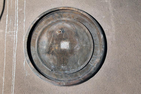 médaillon © Région Bourgogne-Franche-Comté, Inventaire du patrimoine médaillon © Région Bourgogne-Franche-Comté, Inventaire du patrimoine