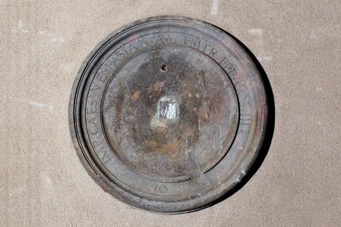 médaillon © Région Bourgogne-Franche-Comté, Inventaire du patrimoine médaillon © Région Bourgogne-Franche-Comté, Inventaire du patrimoine