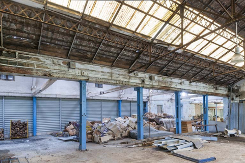 Atelier d'usinage. Vue intérieure de trois quarts. © Région Bourgogne-Franche-Comté, Inventaire du patrimoine