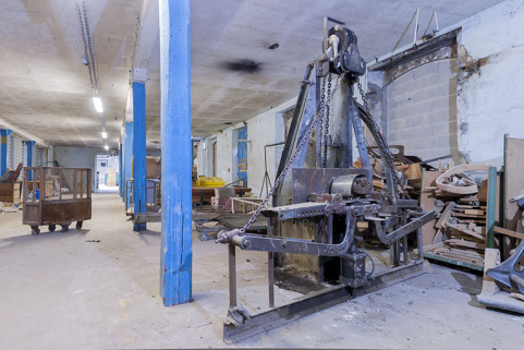 Atelier de pliage. Cintreuse. © Région Bourgogne-Franche-Comté, Inventaire du patrimoine
