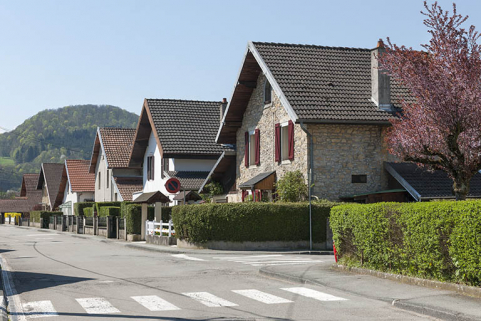 Alignement de maisons individuelles. © Région Bourgogne-Franche-Comté, Inventaire du patrimoine