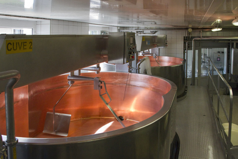 Deux des trois cuves. © Région Bourgogne-Franche-Comté, Inventaire du patrimoine