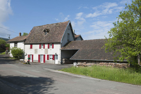 Vue d'ensemble depuis le nord-est. © Région Bourgogne-Franche-Comté, Inventaire du patrimoine
