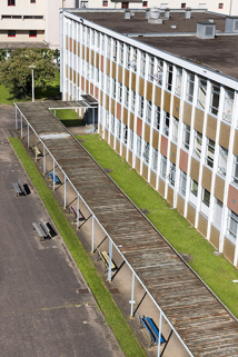 Façade antérieure sud du bâtiment d'internat vu depuis le bâtiment d'enseignement professionnel. © Région Bourgogne-Franche-Comté, Inventaire du patrimoine Façade antérieure sud du bâtiment d'internat vu depuis le bâtiment d'enseignement professionnel. © Région Bourgogne-Franche-Comté, Inventaire du patrimoine