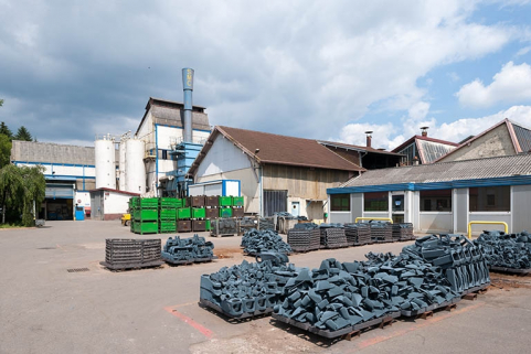 Vue de la cour depuis le sud-ouest. © Région Bourgogne-Franche-Comté, Inventaire du patrimoine