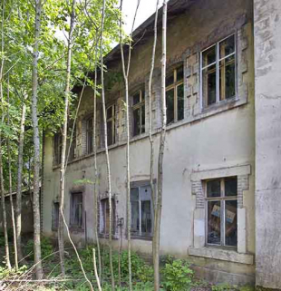 Atelier de fabrication occidental : façade postérieure. © Région Bourgogne-Franche-Comté, Inventaire du patrimoine