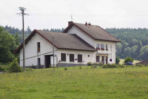 Vue d'ensemble, depuis l'est. © Région Bourgogne-Franche-Comté, Inventaire du patrimoine