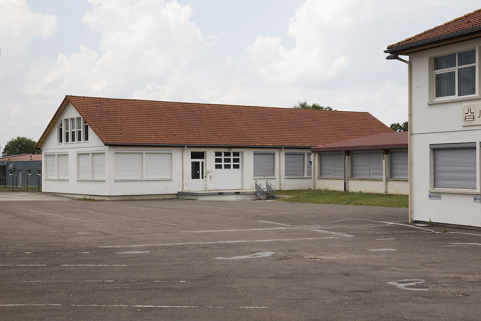 Bâtiment entre 1990 et 1998. © Région Bourgogne-Franche-Comté, Inventaire du patrimoine Bâtiment entre 1990 et 1998. © Région Bourgogne-Franche-Comté, Inventaire du patrimoine