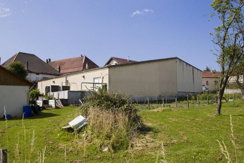 Façades postérieure et latérale gauche des extensions. © Région Bourgogne-Franche-Comté, Inventaire du patrimoine Façades postérieure et latérale gauche des extensions. © Région Bourgogne-Franche-Comté, Inventaire du patrimoine