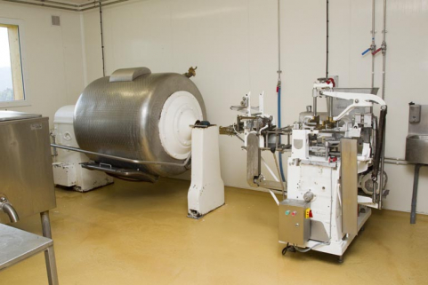 Baratte et empaqueteuse. © Région Bourgogne-Franche-Comté, Inventaire du patrimoine