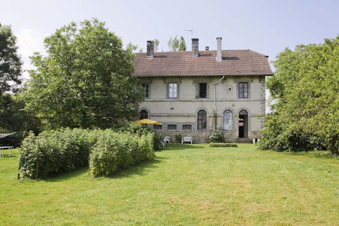 Façade postérieure. © Région Bourgogne-Franche-Comté, Inventaire du patrimoine Façade postérieure. © Région Bourgogne-Franche-Comté, Inventaire du patrimoine