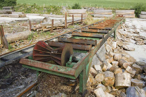 Parc aux grumes : convoyeur. © Région Bourgogne-Franche-Comté, Inventaire du patrimoine