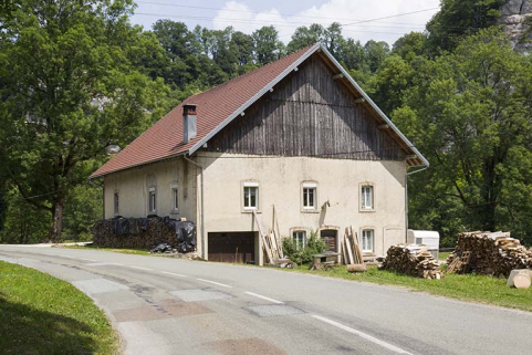 Site du moulin : logement d'ouvriers, depuis le sud. © Région Bourgogne-Franche-Comté, Inventaire du patrimoine