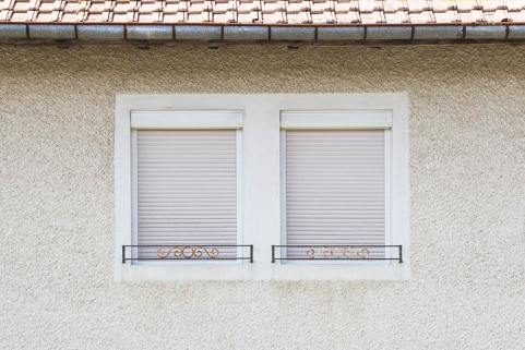 Détail de fenêtres horlogères sur la façade antérieure. © Région Bourgogne-Franche-Comté, Inventaire du patrimoine