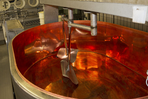 Cuve de fabrication standard. © Région Bourgogne-Franche-Comté, Inventaire du patrimoine